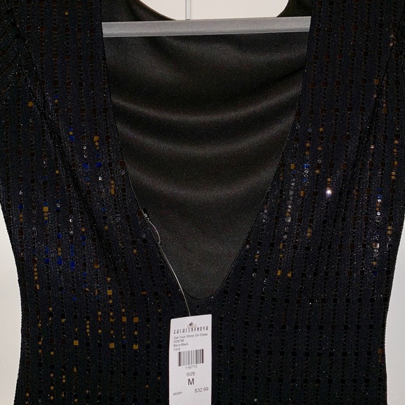 Midi length sequined dress! Great stretch. - Picture 5 of 7